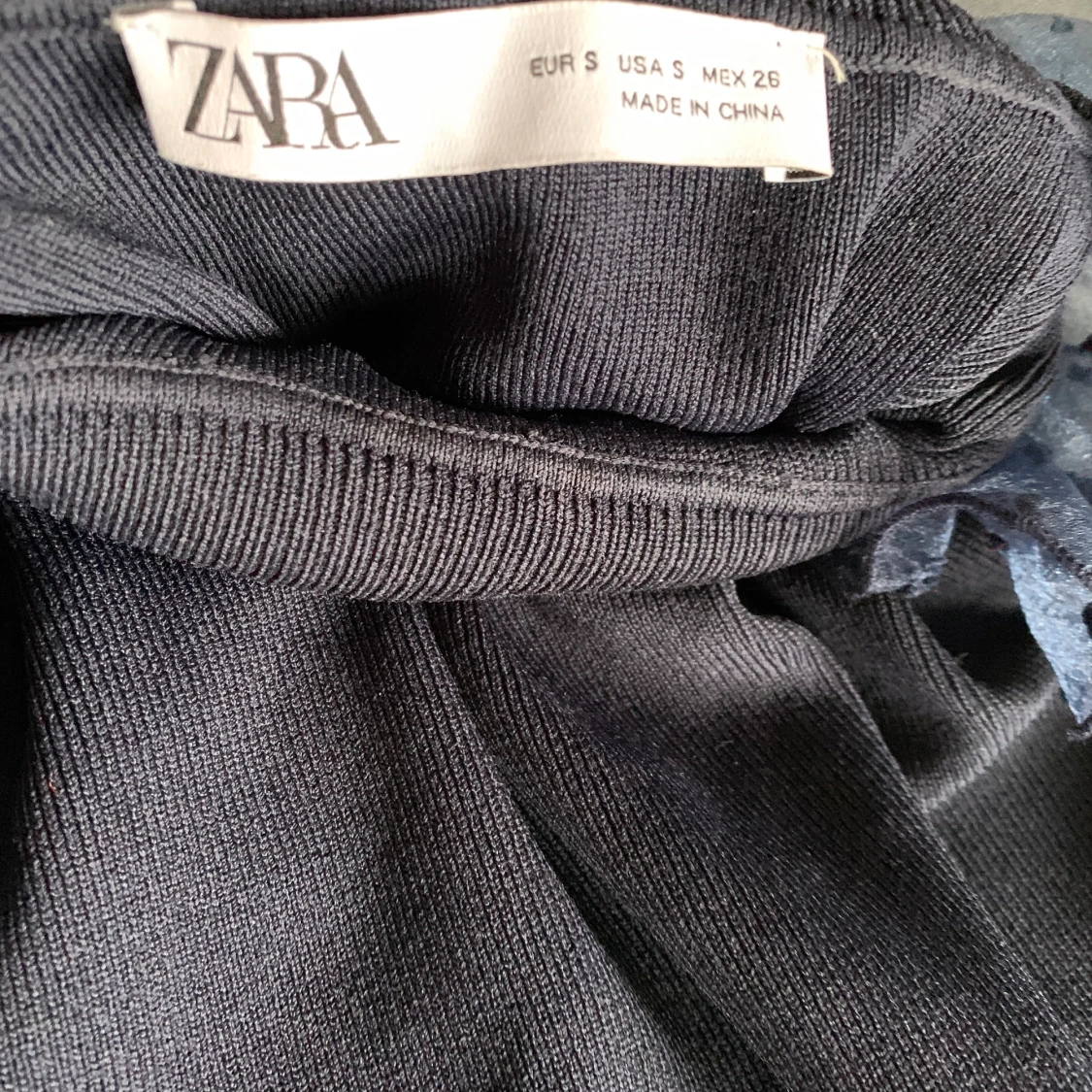 💙Mörkblå tröja med see through armar💙 - 91