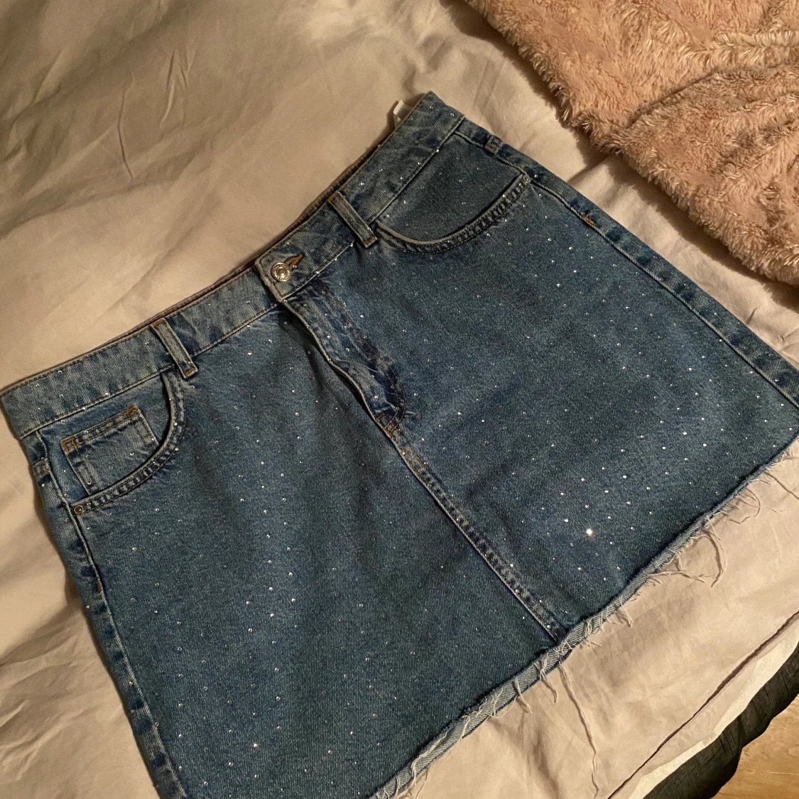 Kjol med Rhinestones