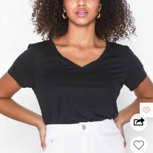  - Basic t-shirt från Vero Moda