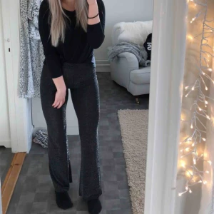  - Jätte balla glitterbyxof