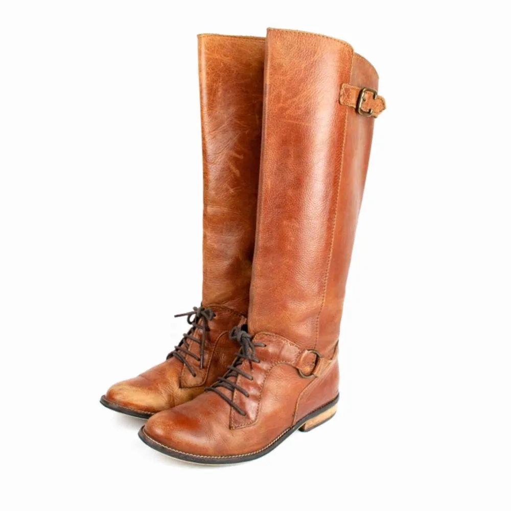 Vintage French Connection real leather riding boots in brown Some signs of wear  Label: 38, feels true to size Price is final! Free shipping! Ask for the full description! No returns!. Skor.