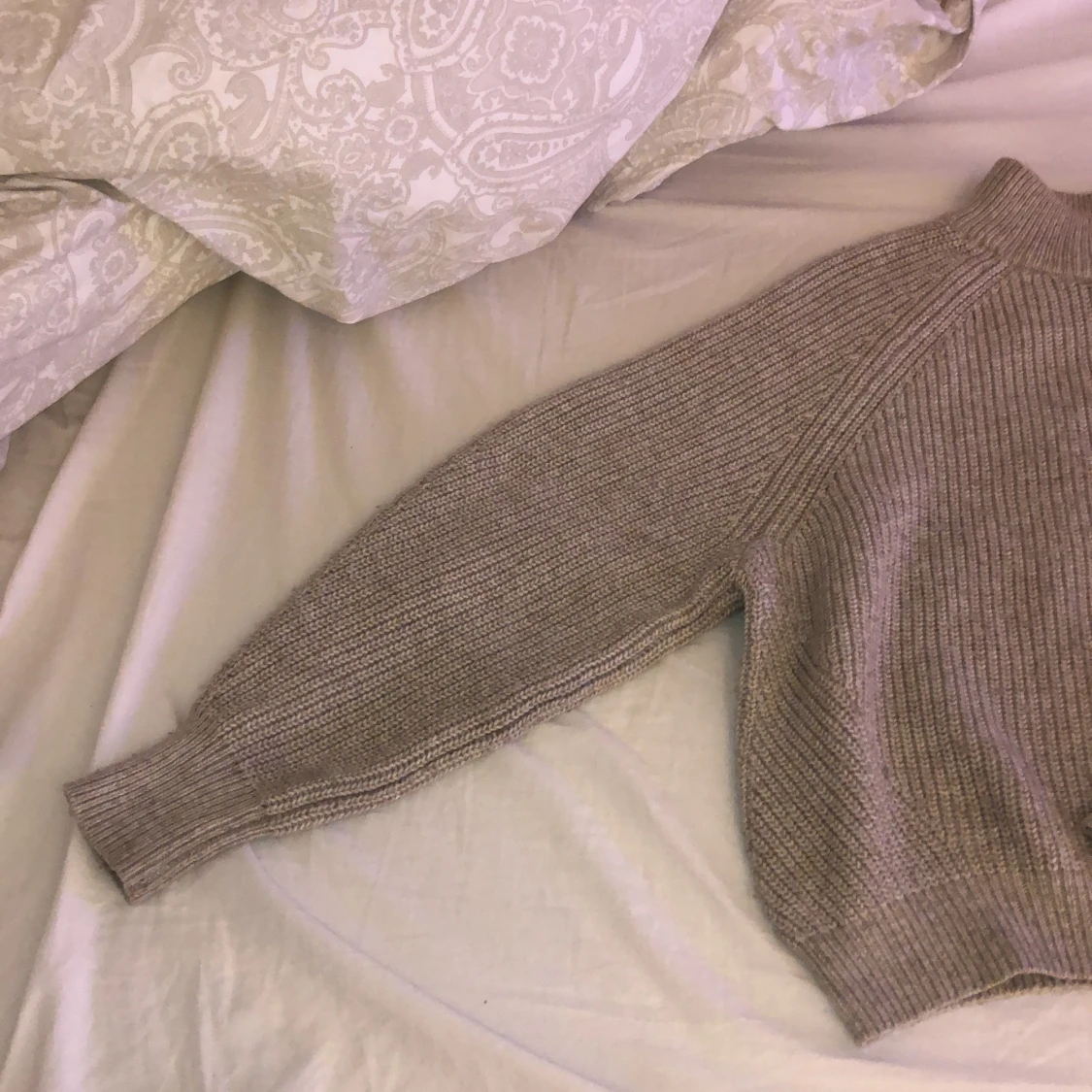 Stickad tröja från h&m - 90