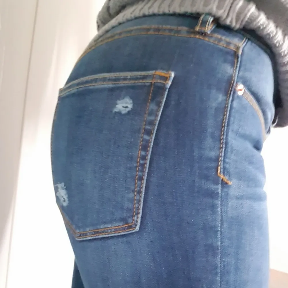 Strech jeans storlek s. . Jeans & Byxor.