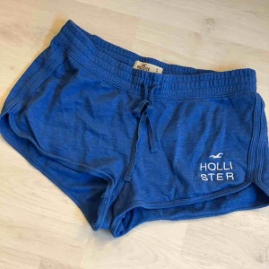  - Mjukisshorts från hollister. Frakt tillkommer