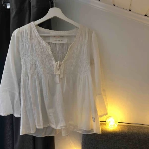 - En superfin blus ifrån odd Molly, använd ett fåtal gånger. Men kommer tyvärr inte till användning så mycket som jag ville💘💘