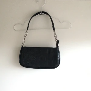 Svart handväska - Snygg väska