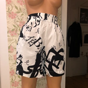 Ann-Sofie Back shorts  - De har en lagning bredvid ena fickan men Inget man tänker på! (Se sista bilden)  Frakt tillkommer alt avhämtning i Stockholm