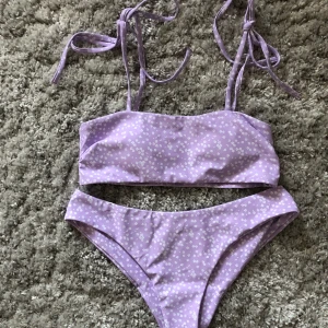 Bikini - Passar tyvärr inte så aldrig använd. Skriv för fler bilder! 🌟