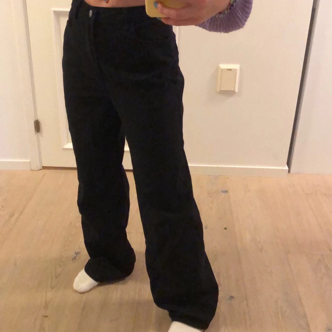 Svarta vida jeans-storlek 36