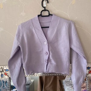 Yesstyle Cardigan top - not so thin not so thick cardigan top never used PR: 100kr