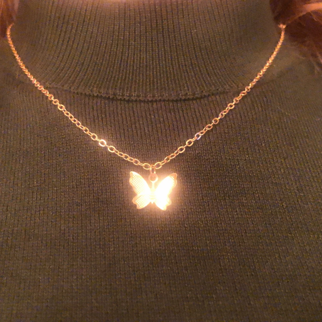 Fjärlishalsband - 90