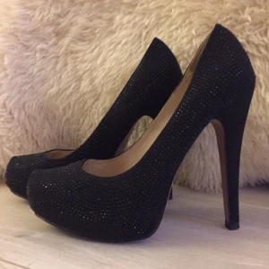  - Very nice shoes for party. Used only 2 times