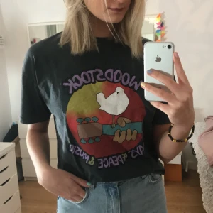 T-shirt Pull & bear - En oversize storlek S. Mycket fint skick. 