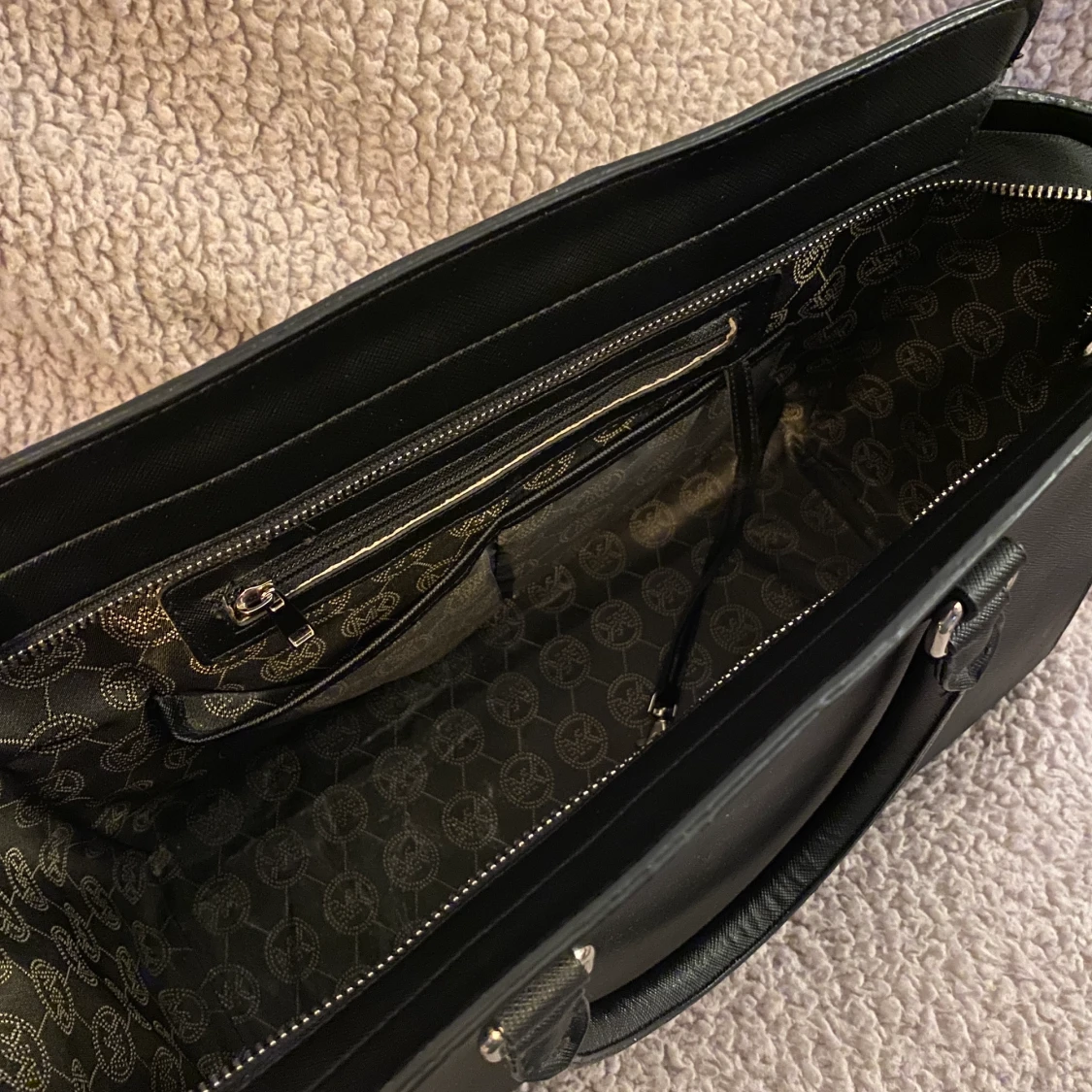 Michael Kors Väska  - 90