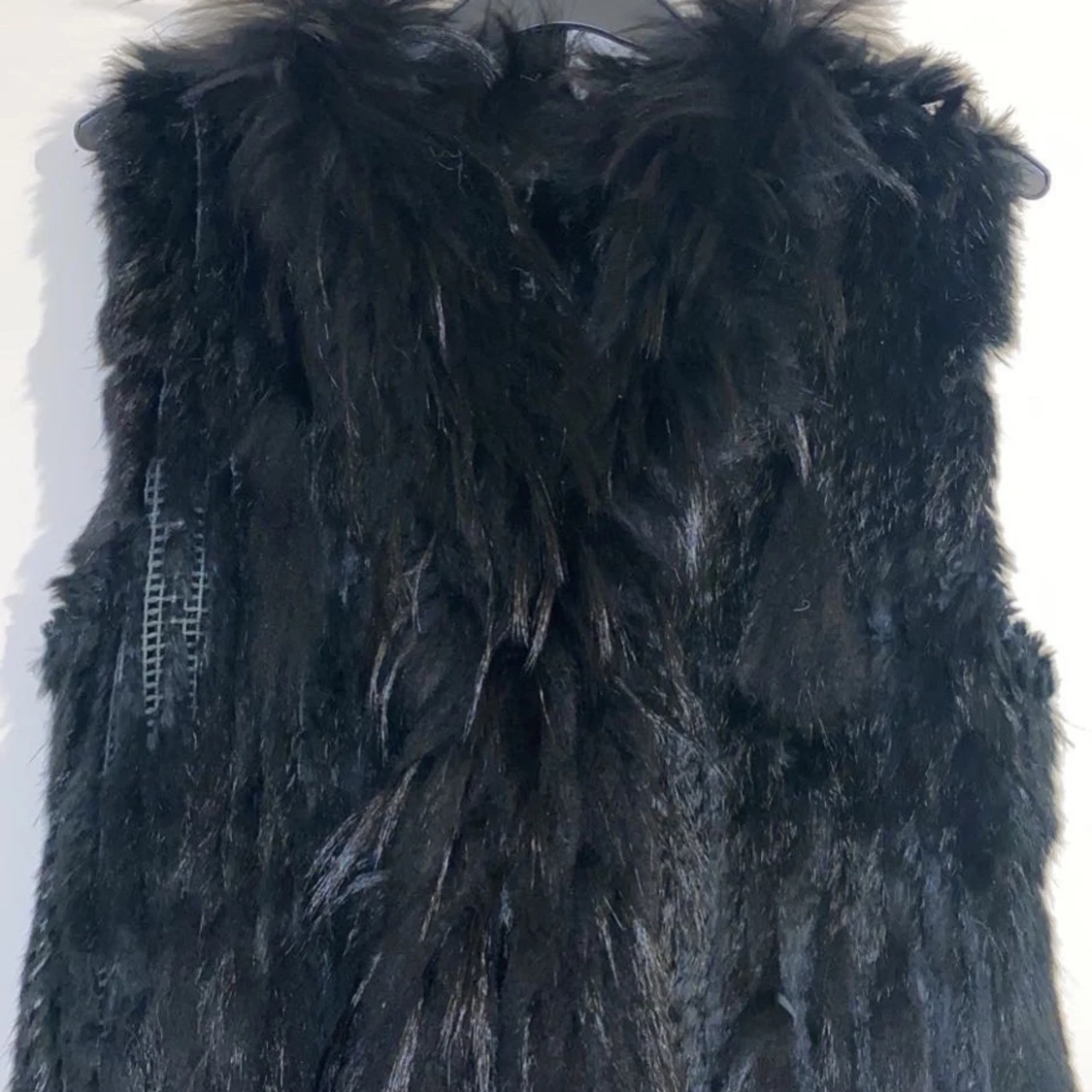 Pälsväst storlek S kan även passa M - 90