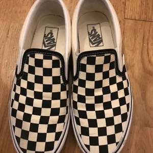 VANS platform chequered - Worn a few times, great condition, Platform chequered vans, size 40. 350 + shipping 💓💓💓
