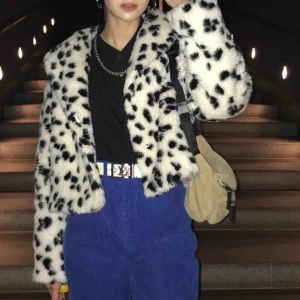  - Häftigaste jackan! Vintage från EPISODE i Köpenhamn. Strl XS & S. 