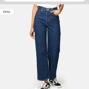 Ribcage 24 - Säljer mina ribcage storlek 24 då de har blivit lite små i midjan. Dom är i superbra skick och knappt använda! Köparen står för frakten 😊