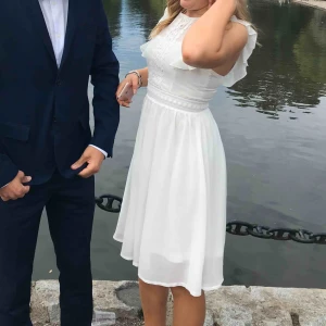  - Studentklänning! Fint skick då den endast är använd en dag! 