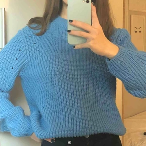  - Jättefin stickad tröja från Gina💕 köparen står för frakt💕