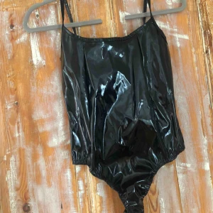  - Lackbody, jätte fin! Passar XS/S