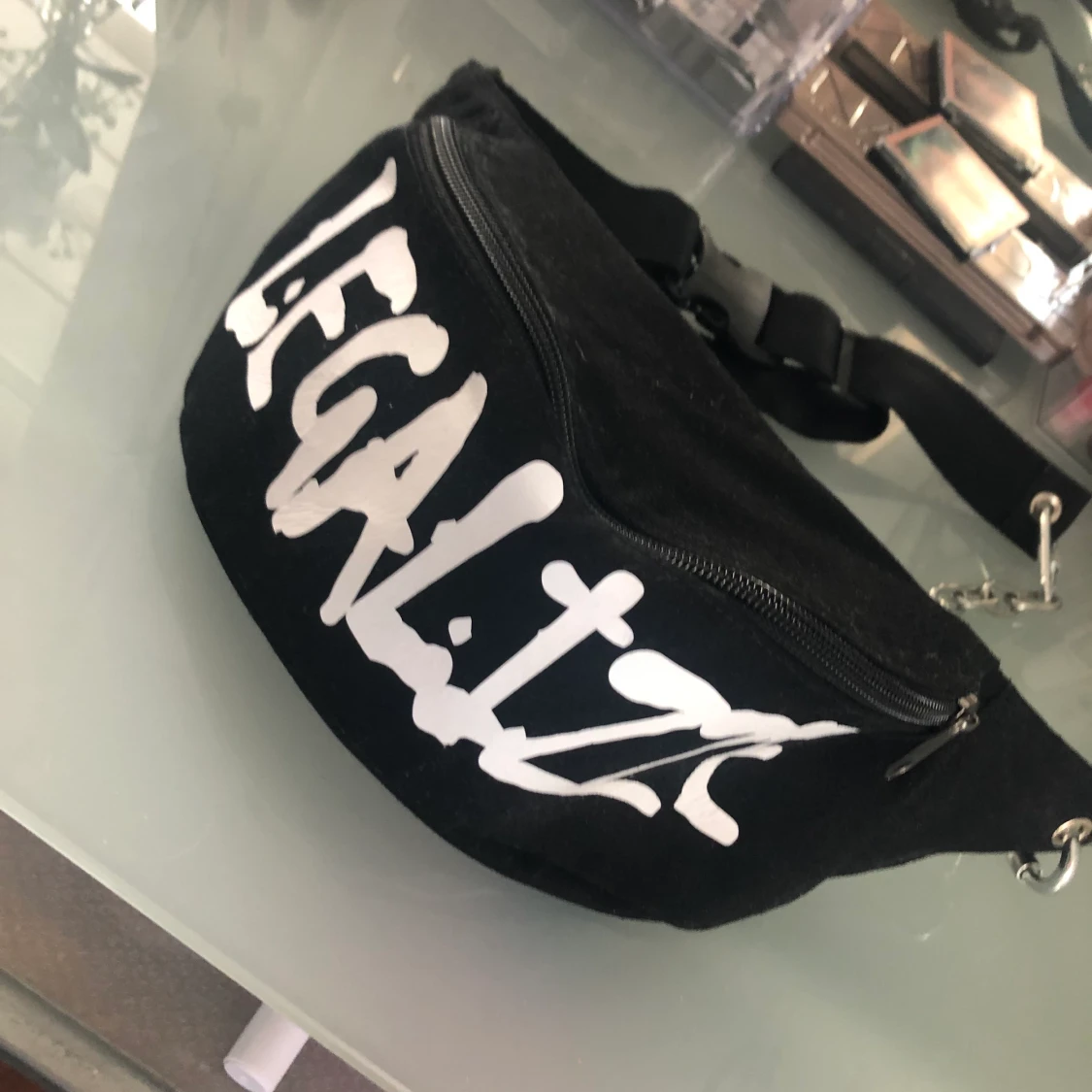 Cool midjeväska - 90