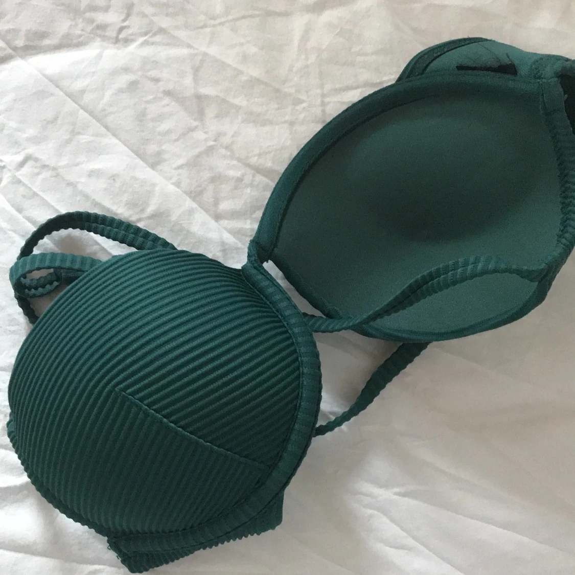 Mörkgrön bikinitopp - 91