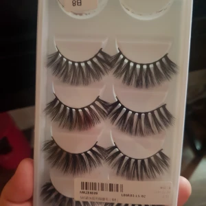 Mink 3D fransar  - Säljs 4 Par för 60kr +frakt 111kr 