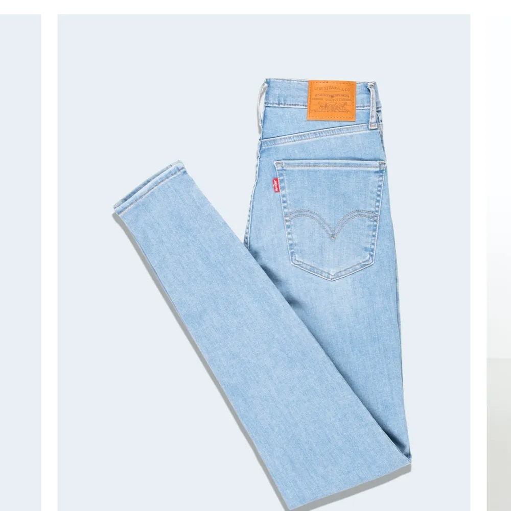 Säljer Levis jeans i modellen mile High. Jeans & Byxor.