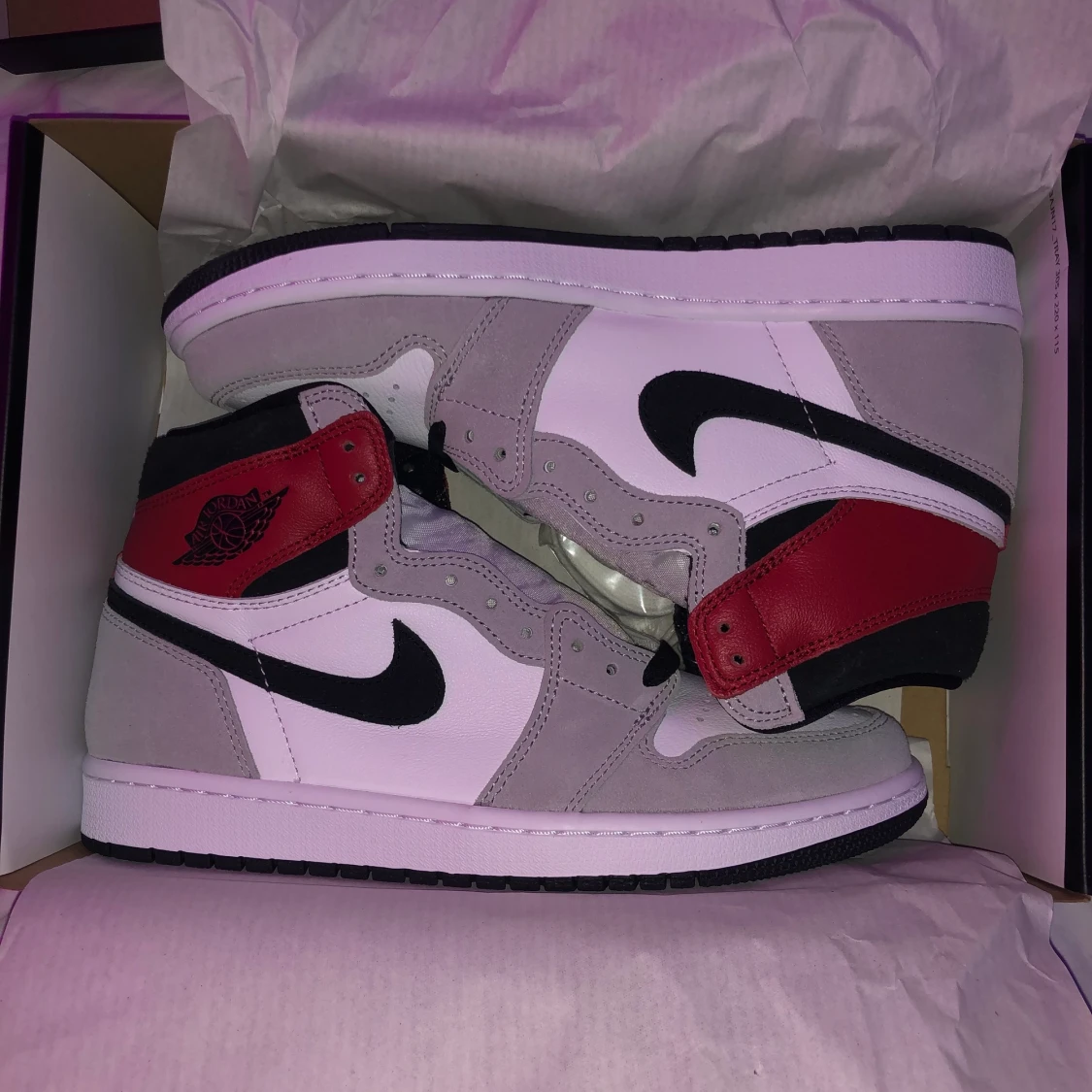 Air Jordan 1 High Smoke Grey Varsity Red - 91