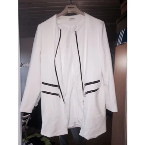  - Jacka från DM retro, nypris 999:- Jätte bra skick!