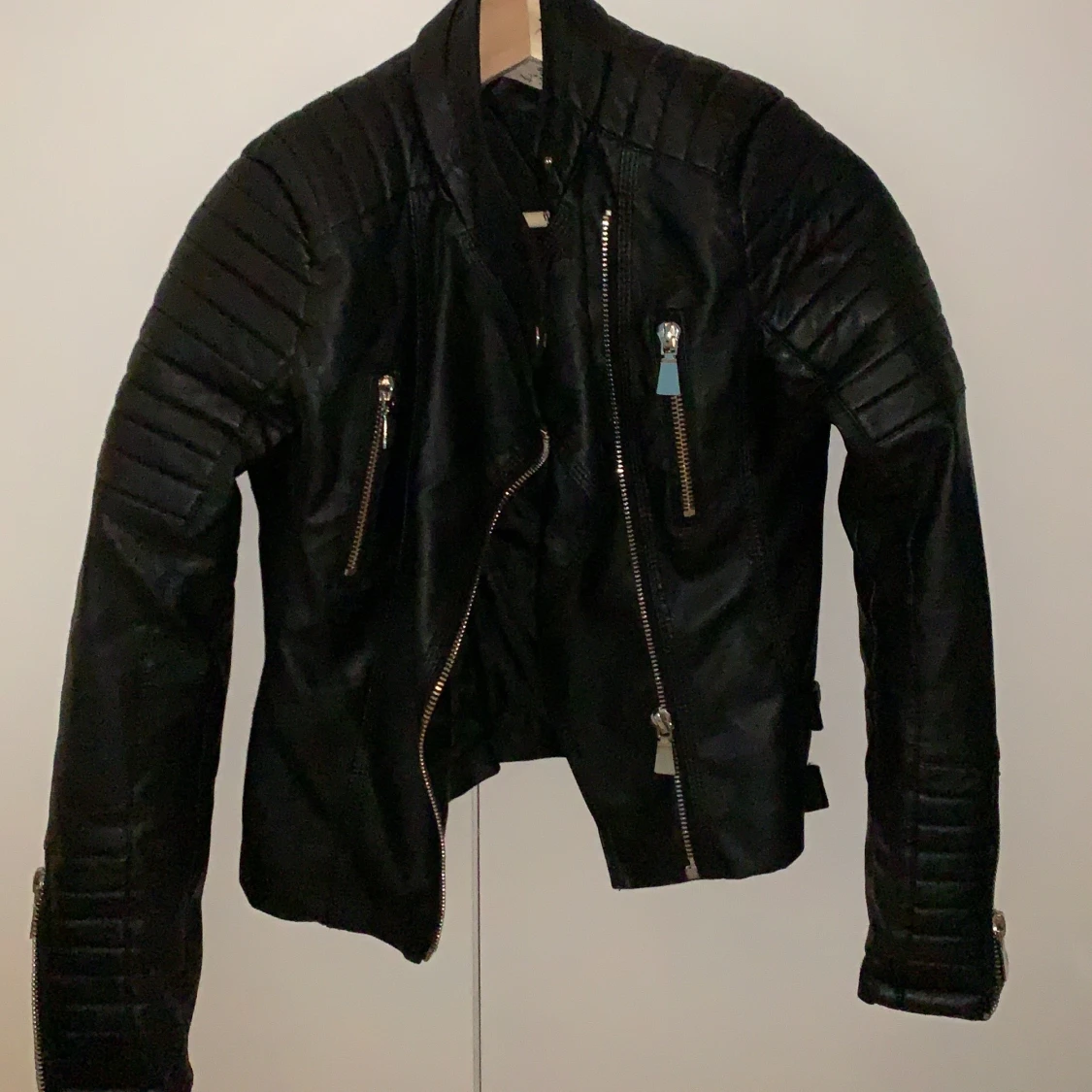 Chiquelle skinnjacka 