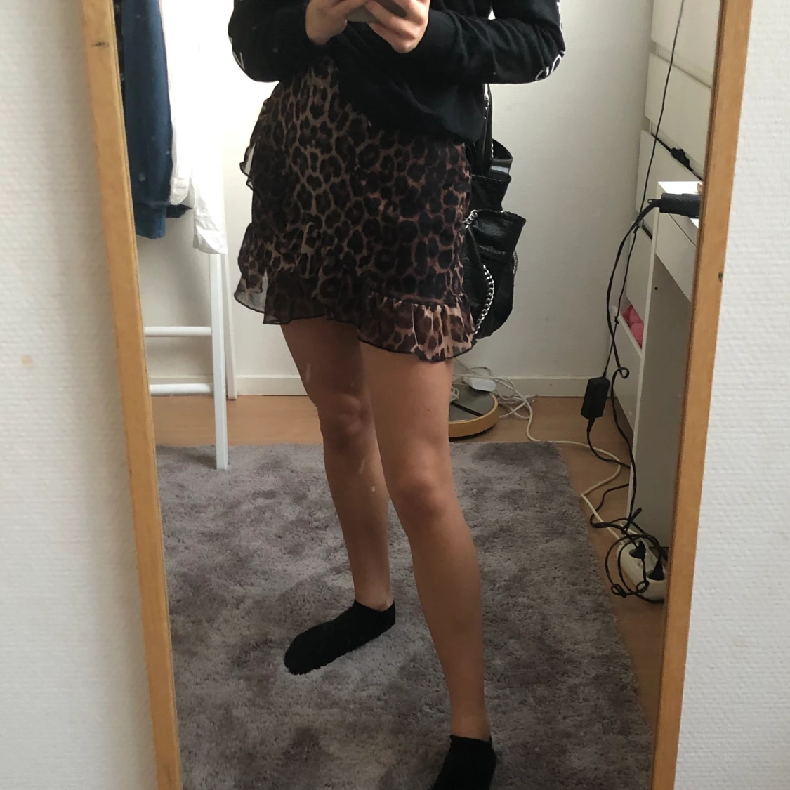 Leopardmönstrad kjol