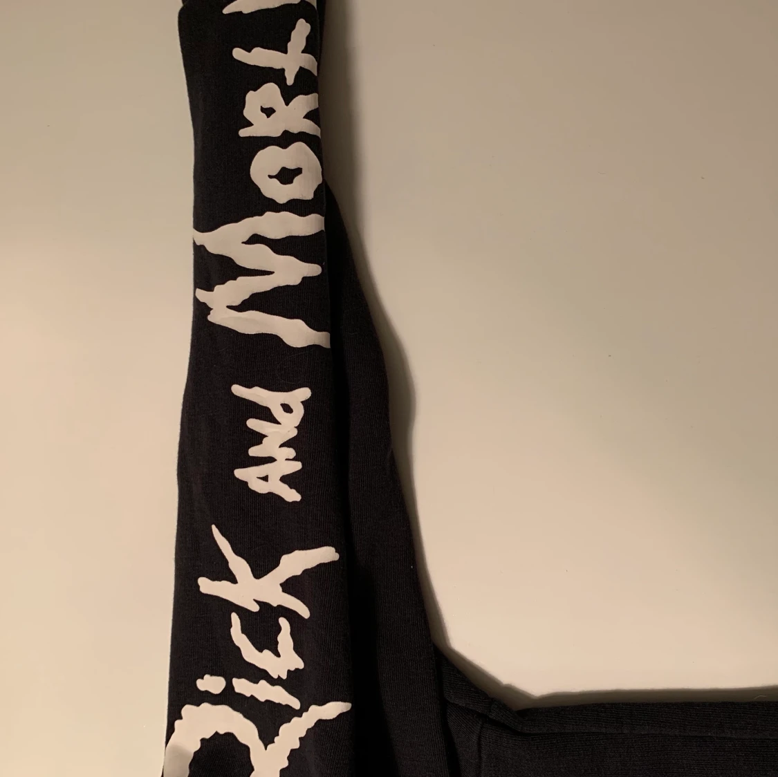 Ricky and morty hoodie från Hm strl L - 91