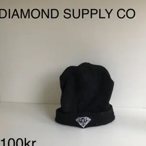 Diamond supply co mössa 