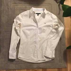  - Fin vit skjorta från Gant 💫 