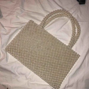  - Pärlväska från Zara! 