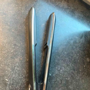  - GHD eclipse plattång, kan mötas upp i Stockholm eller att köpare betalar frakt :) 