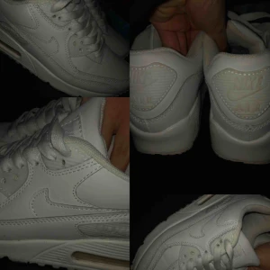  - Storlek 36.5 men jag är en liten 37a och kunde ha dessa. De är använda 1 gång max. SKAMBUD RADERAS!