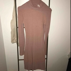  - Chiquelle ribbad klänning i fint skick 