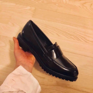  - Helt nya loafers från Asos. Aldrig använda, fortfarande i låda