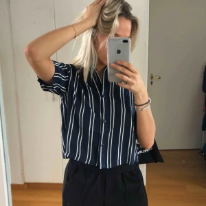  - Ser ut som på bilden, använd 1 gång. Fraktar