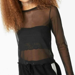  - Helt basic mesh topp