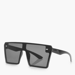  - Coola solglasögon!! Rätt stora så passar inte mitt huvud men riktigt häftiga. Aldrig använda       