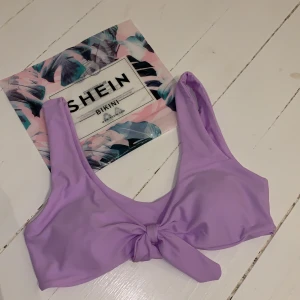 Bikini överdel ljuslila  - Helt oanvänd bikini överdel från Shein!