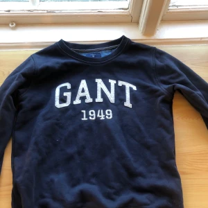 Gant sweatshirt  - Mörkblå, köpare står för frakt