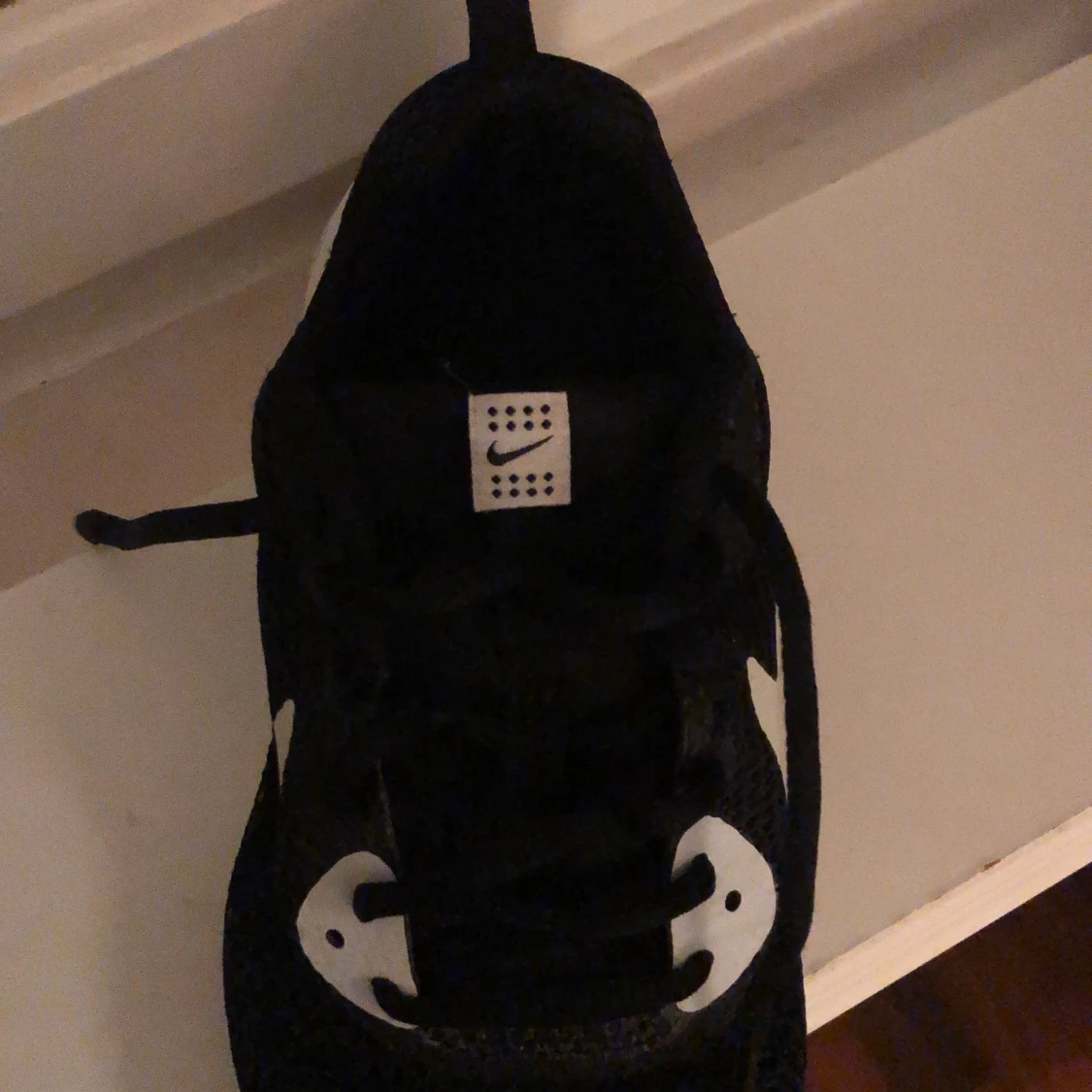 Svart/vita Nike skor - 91