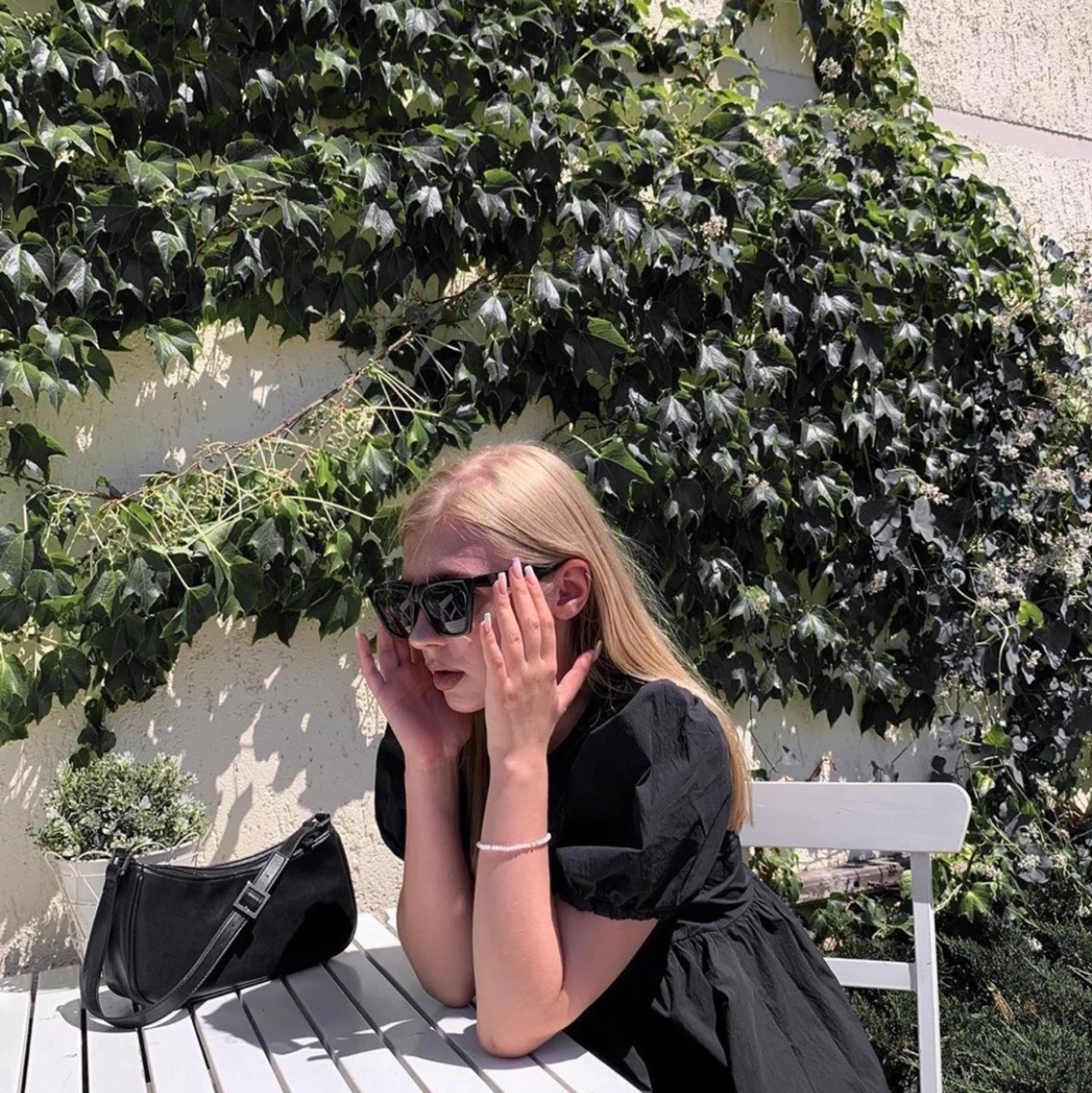 Svart baguetteväska - 90