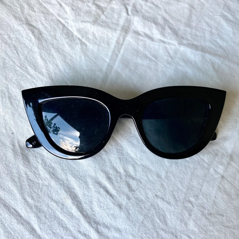 Cat eye-solglasögon från Na-kd. Supersnygga! Nypris 299kr. Accessoarer.