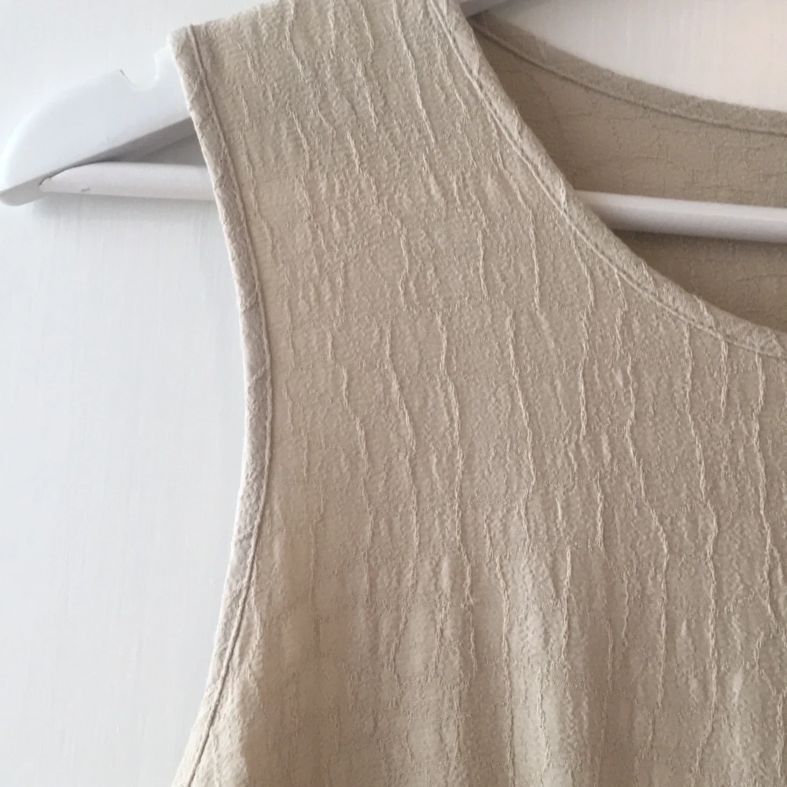 Beige klänning, 90-tal - 90